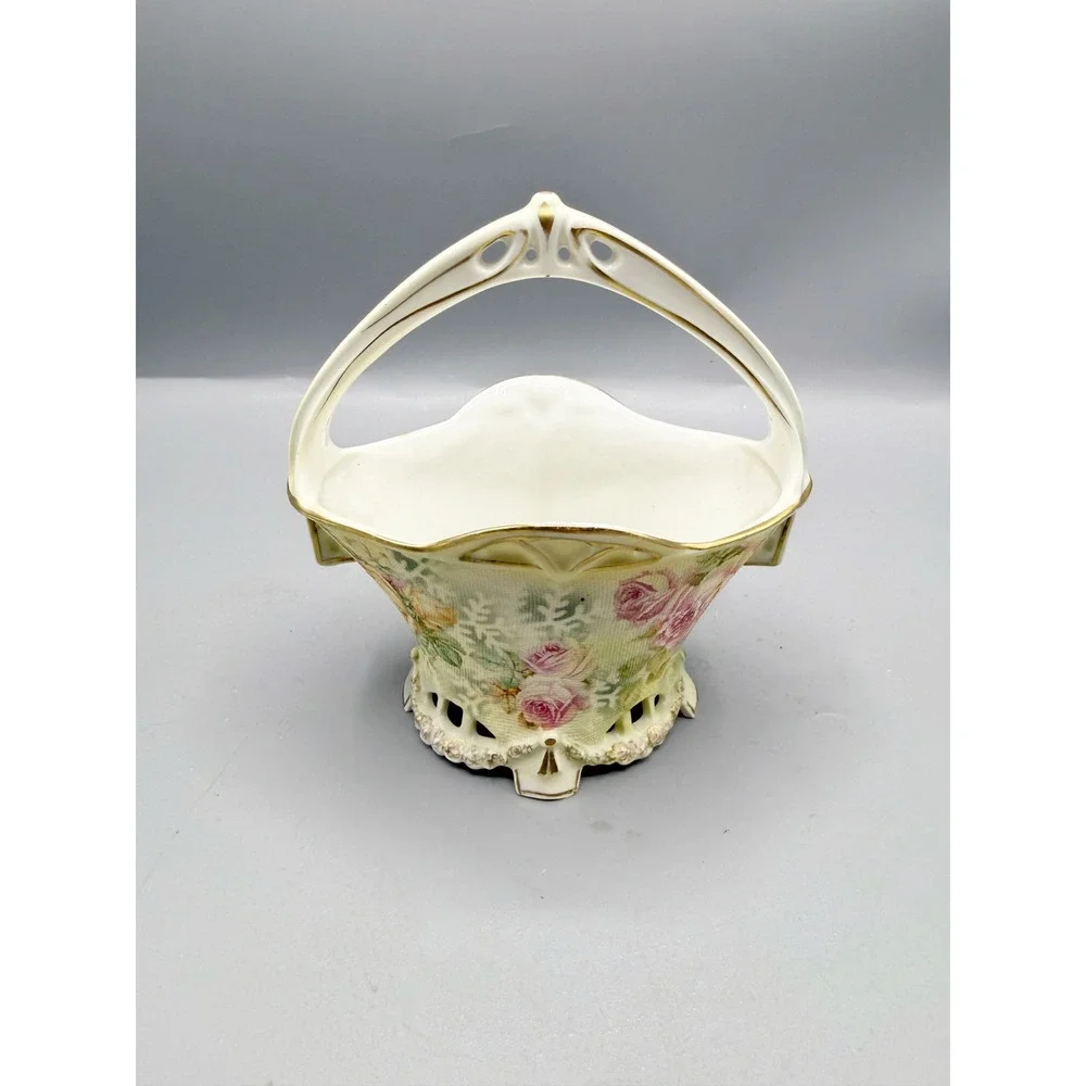 Royal Bayreuth Bavaria Antique Porcelain Floral Basket Hand‎ Painted Gold Trim